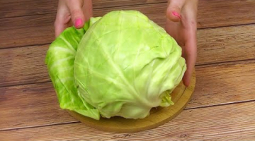Молодая капуста, тушеная с мясом и рисом (ленивые голубцы).